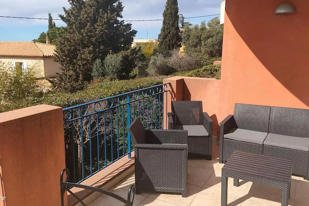 Appartement Moderne Sur Les Hauts De Bandol location